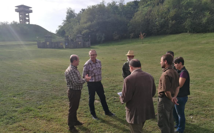 A Várkert helyett a Hagyományok Hegyén épül meg a történelmi játszóvár