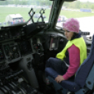 Pápai óvodások és iskolások a Bázisrepülőtéren