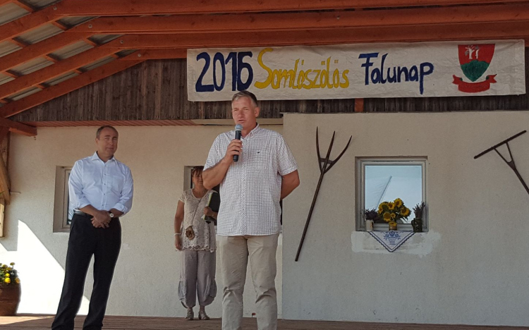 Dagad a botrány Somlószőlősön, már választási csalás gyanúja miatt is nyomoz a rendőrség