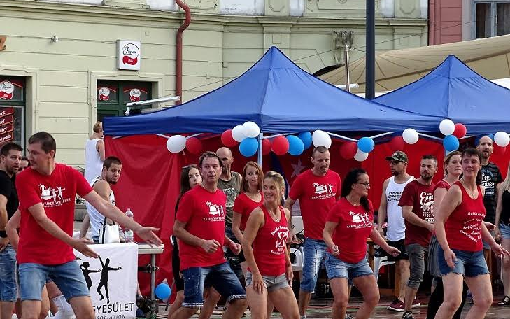 Rueda Rumli volt a Fő téren