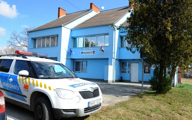 Kisalföld: Téti rendőr árulhatott drogot egy buliban