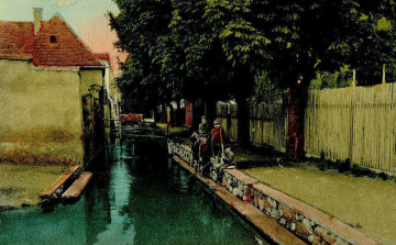 Újra átszelheti a várost a Tapolca-patak