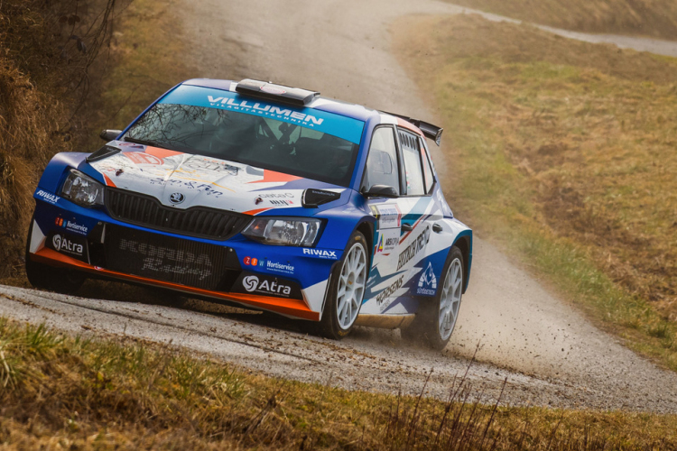 Ismét Mitropa két autóval!