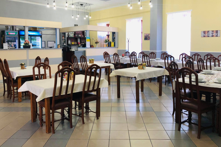 Pápai vendéglátóhelyeket ellenőriz a NAV