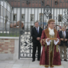 Esterházy-kastély kapujának átadóünnepsége