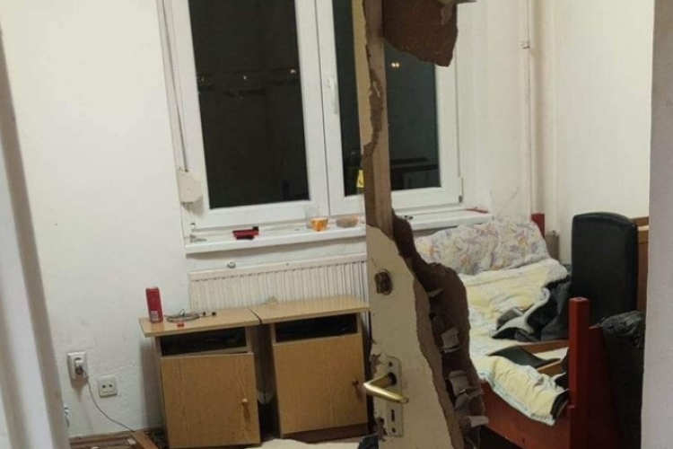 Elrendelte a bíróság a Pápán balhézó ukránok letartóztatását