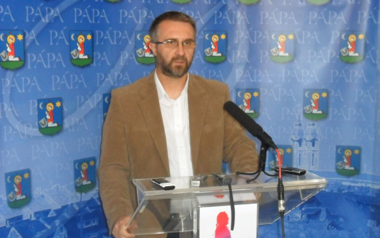 Unger Tamás: A stadionra kapott pénzt nem lehet másra költeni