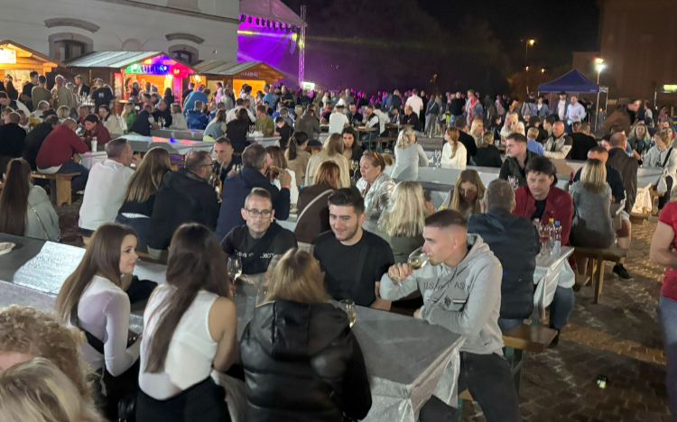 Hivatalosan is megnyílt az idei Borfesztivál