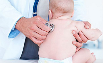 Holnaptól csak az Anna téren lesz gyermekorvosi rendelés Pápán