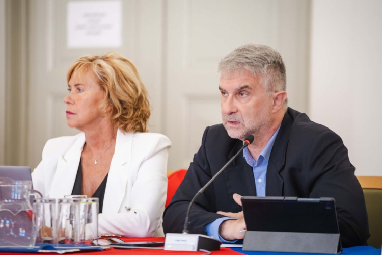 Unger Tamás: Grőber Attila a város legnagyobb hergelője