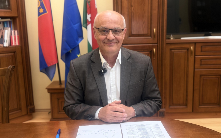 Grőber Attila nyilvános magyarázatot vár az NKA-pályázatok ügyében