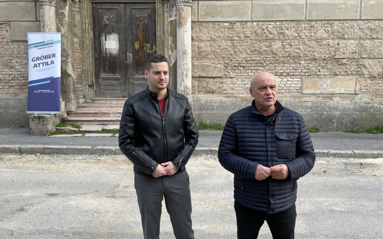 Ellenzéki győzelem esetén kormányzati forrásból megújítják a pápai zsinagógát