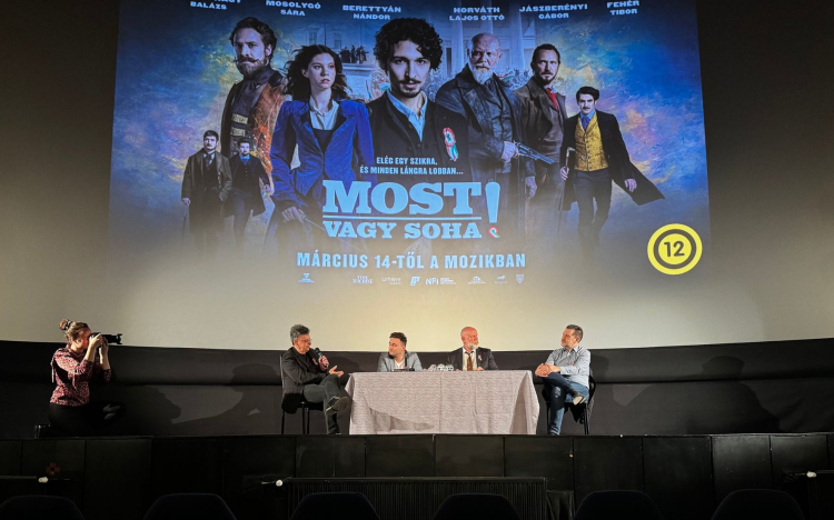 MOST VAGY SOHA! - Élménybeszámoló a pápai közönségtalálkozóról