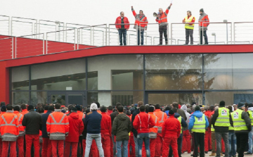 Reggel óta tart a sztrájk az Audinál
