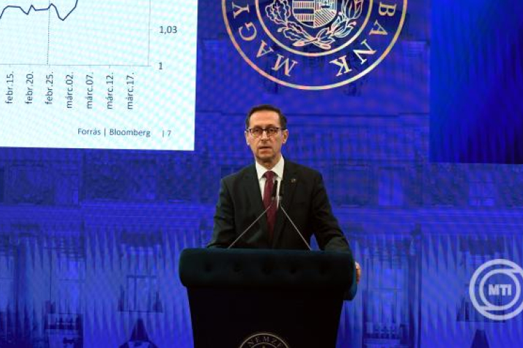 Varga Mihály: a szigorú monetáris kondíciók fenntartása indokolt