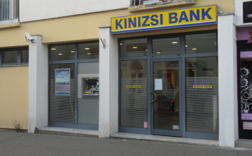 Bankrablás - Megpróbálták kirabolni a Kinizsi Bank pápai fiókját