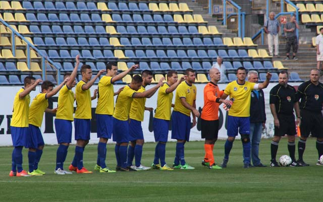 Ötöt vágott a Perutz