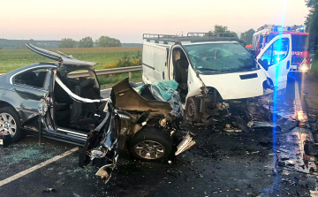 Frontális karambol Városlődnél