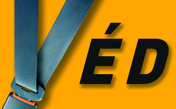 Húsvétkor fókuszban a biztonsági öv