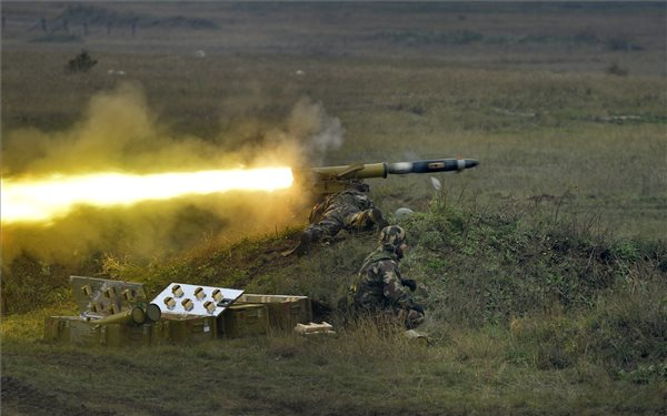 Holland katonák jönnek a Bakonyba