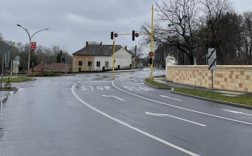 Továbbra sem működnek a jelzőlámpák a Török Bálint utcai kereszteződésben
