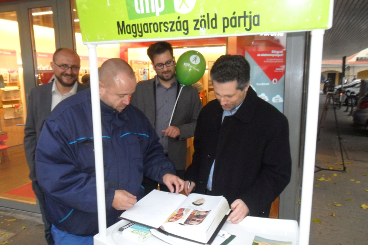 Schiffer András Pápán: Merénylet áldozata a pápai hús