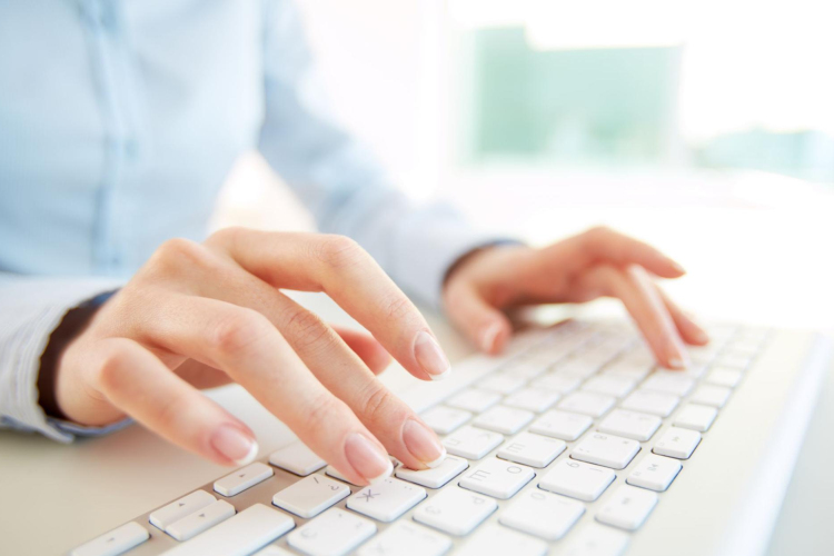 Egy jól megválasztott billentyűzettel kényelmes és hatékony lesz a munka