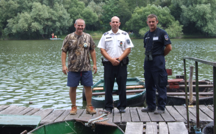 Közös szolgálat polgárőrrel és halőrrel