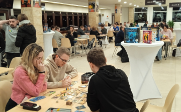 Nagy sikerrel zajlott a társasjátékos délután