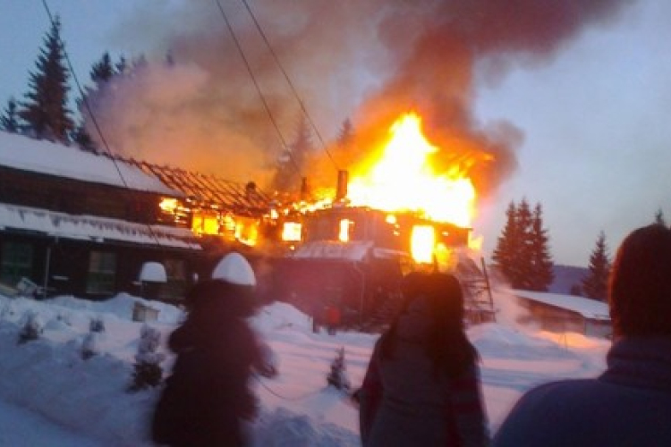 Adományt gyűjtenek a leégett iskolának