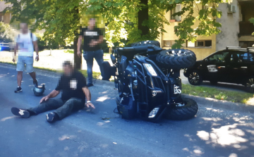 Quaddal borult fel a férfi a Külső-Veszprémi úton