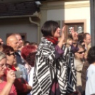 Zene Világnapja - Az Erkel iskolások éneklése a városban