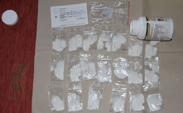 Kivonták a forgalomból a kábítószer-terjesztőt a pápai rendőrök