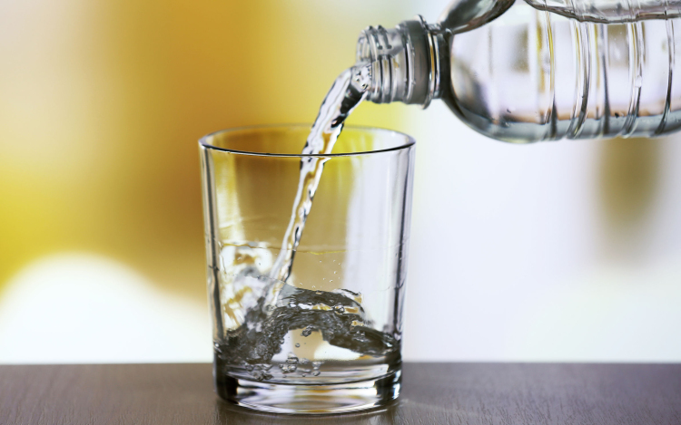 Kórházba került több pápai óvodás, hipós vizet ittak