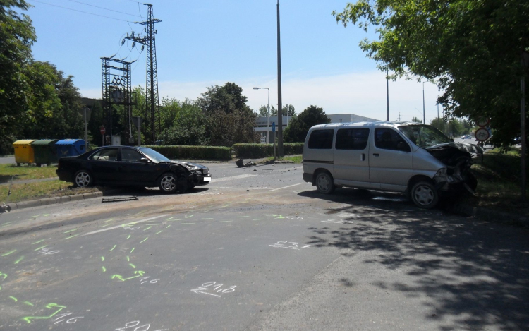 Baleset a Külső-Veszprémi úton