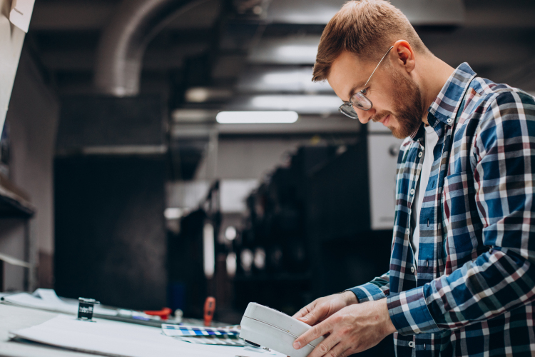 Digitális vagy ofszet nyomtatás: melyik mire jó és milyen esetekben éri meg jobban?