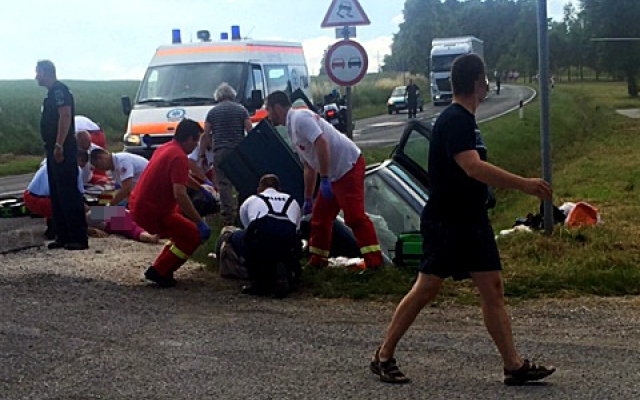 Súlyos baleset Városlőd és Herend között