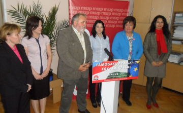 MSZP: Nem lehet közmunkára építeni