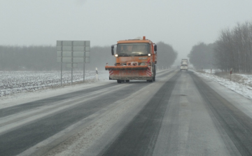 Extrém időjárás: A közútkezelő is kiadta a figyelmeztetést!