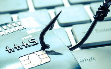 Banki alkalmazottnak adta ki magát a csaló