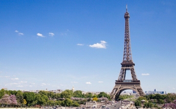 Hamarosan ismét látogatható az Eiffel-torony