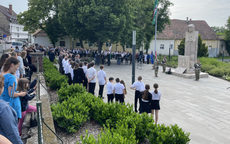 Nemzeti összetartozás napja Pápán
