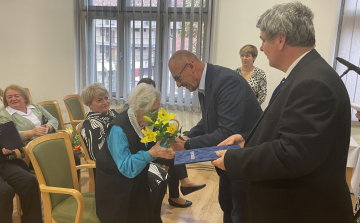 A jubiláló pedagógusokat köszöntötték