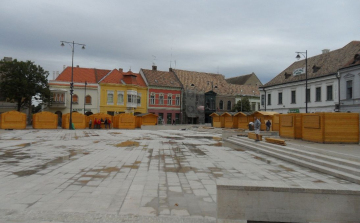 Szerdán kezdődik a bornapok a Fő téren