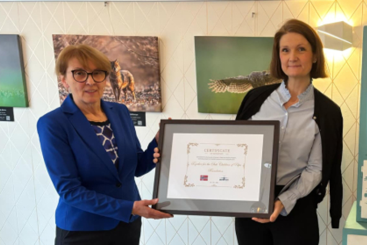 Szent-Györgyi Albert Díj: Egy héttel a szavazás zárása előtt dr. Schweighoffer Zitának még van esélye a győzelemre