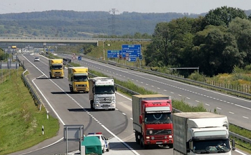 Kiesett a kamionból - meghalt a magyar sofőr Burgenlandban