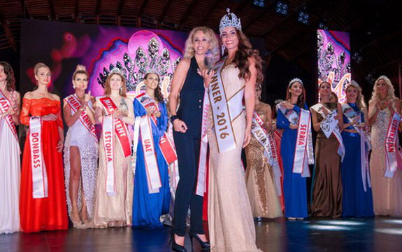 Pápai lány lett Eurázsia legszebbje