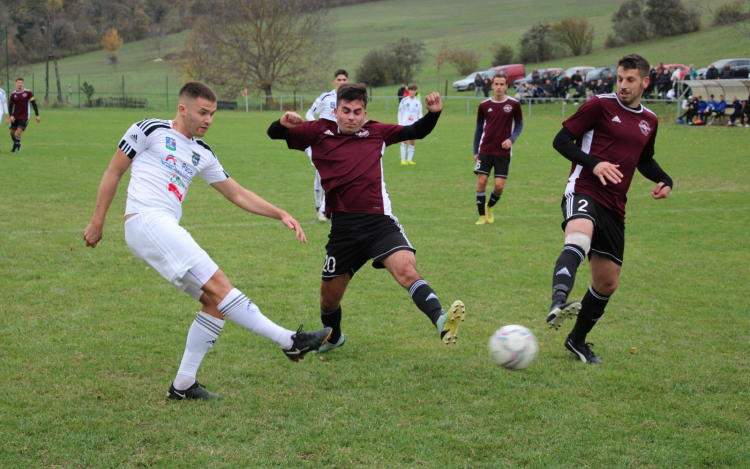 Szentantalfán szakadt meg a Perutz kiváló sorozata