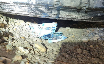 Kifosztotta alvó ismerősét a fiatal, a rendőrök elfogták