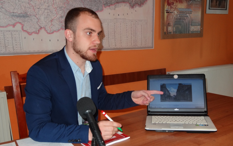 Töreki Milán azt ígéri, előteremti a forrást a Kossuth utca felújítására